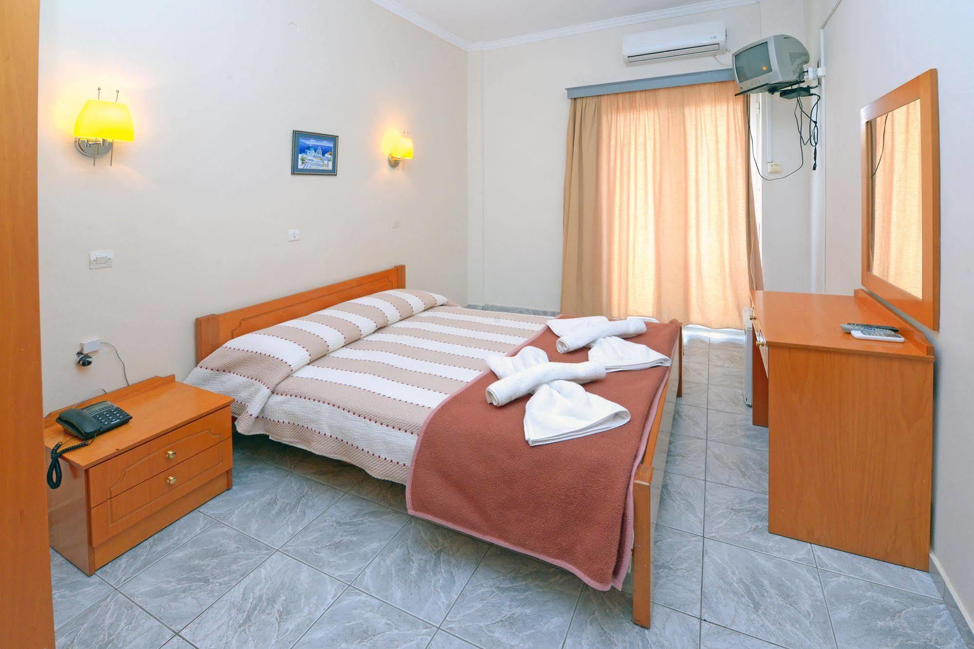 Veroniki Hotel Kos Town Exterior photo